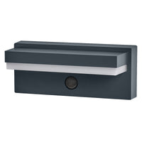 OSRAM Endura Style LED Akku Wandleuchte Robust, 2,5W, 3000K warmweiß, 180 lm, USB, PIR Sensor, 2 Monate